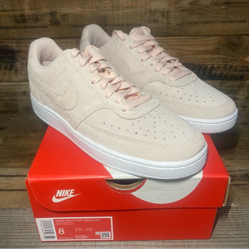 Nike Women’s Court Vision Low Shoes Suede Pink White DH0253-800 sz 8 & 8.5